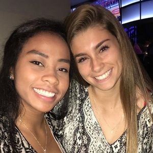 Meet your Posher, Carson